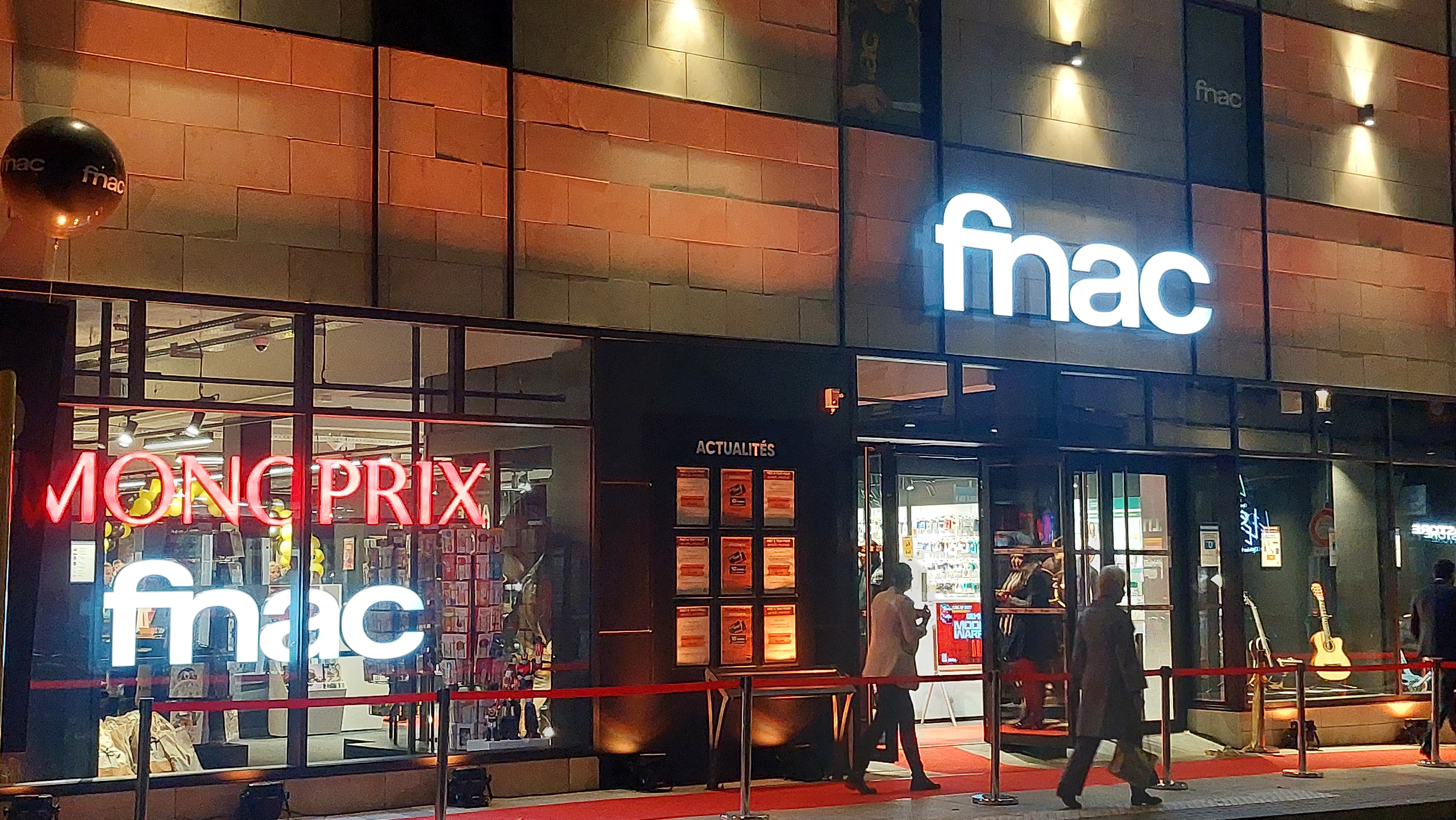 Fnac Monoprix Montluçon inauguration.jpg (2.84 MB)