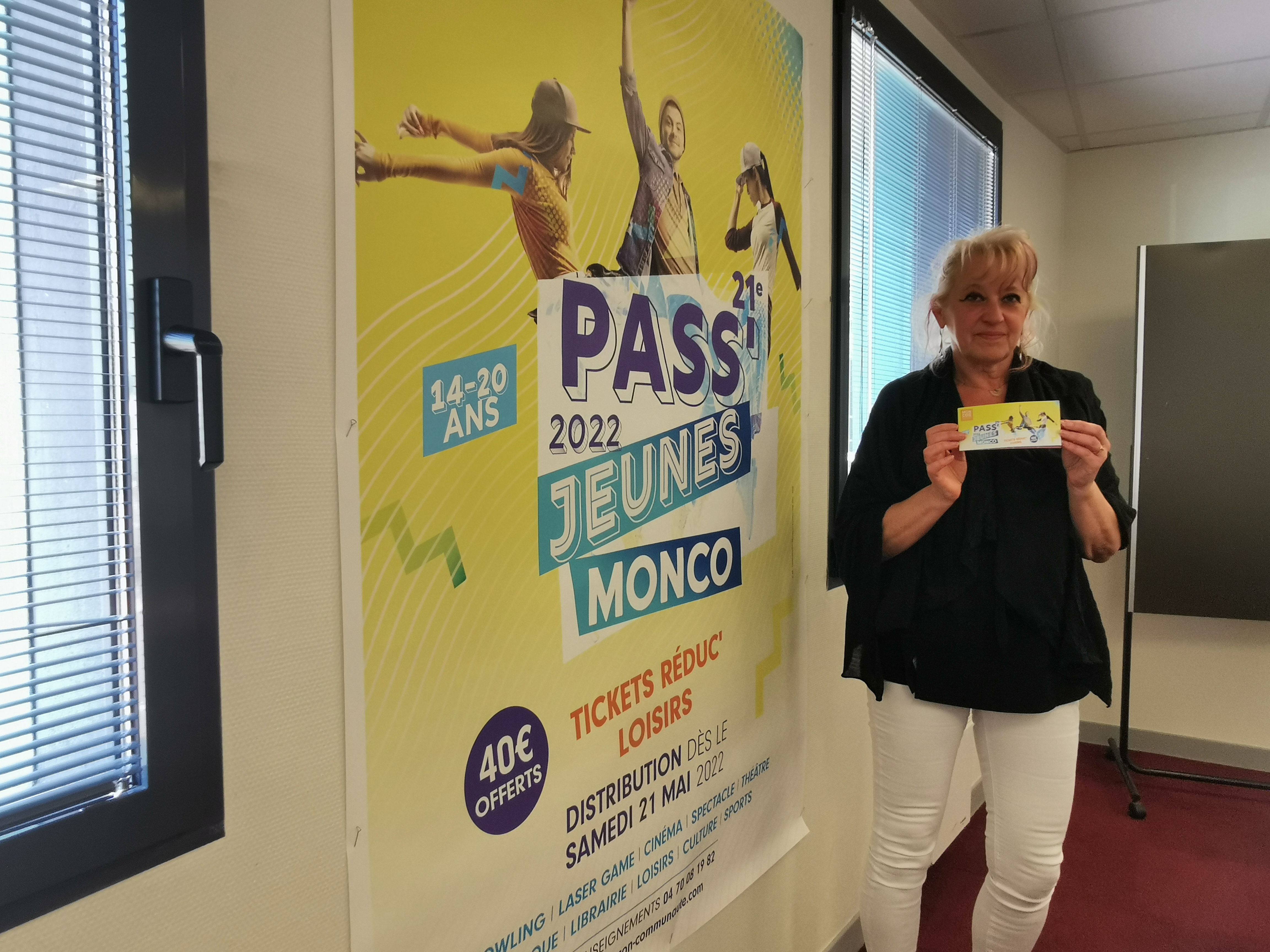 PASSEPORT JEUNE COMMUNAUTAIRE PASCALE LESCURAT.jpg (3.93 MB)