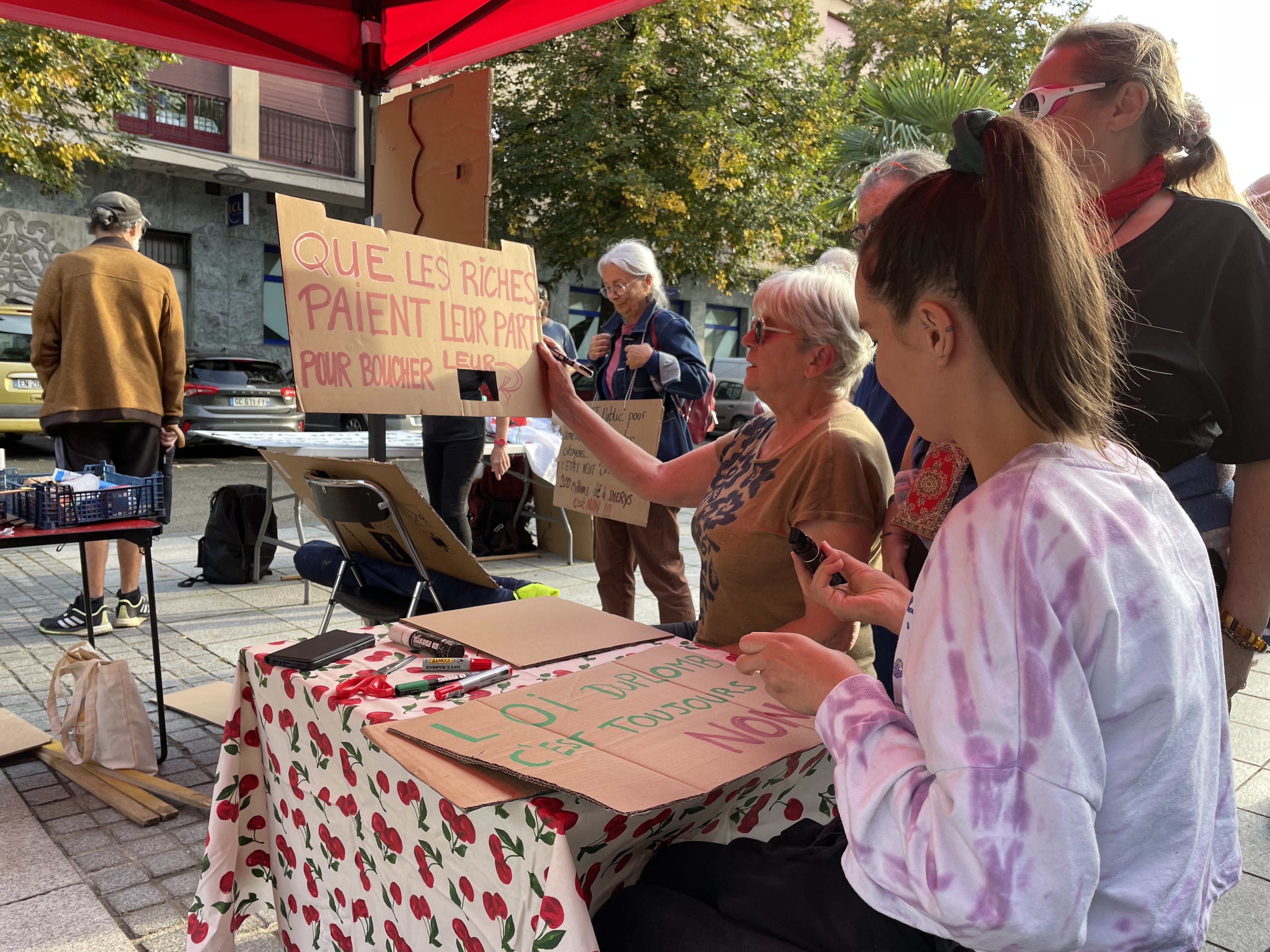 Pot de départ Bayrou 4 septembre 2025.jpeg (2.40 MB)