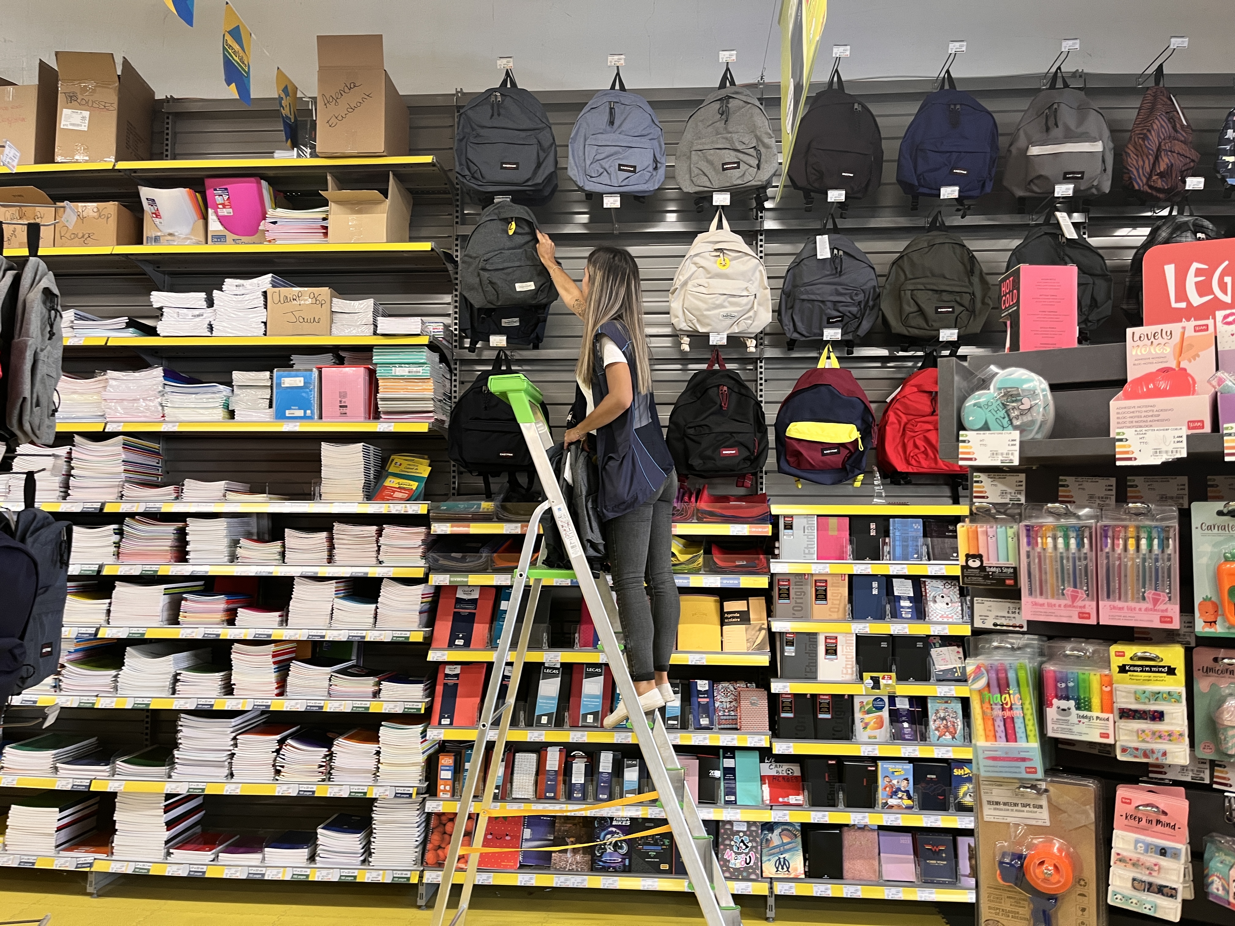 Rentr&eacute;e scolaire, affaires scolaires, fournitures, bureau vall&eacute;e (2).JPG (5.06 MB)