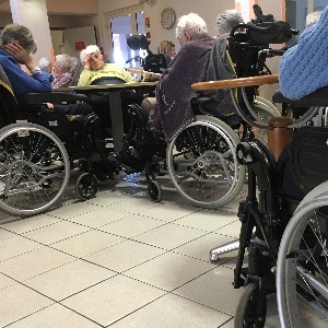 Personnels des EHPAD et retraités dans la rue aujourd'hui