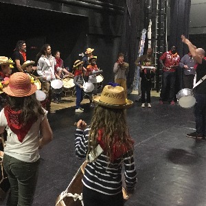 Un groupe de batucada pour favoriser la mixité sociale et générationnelle