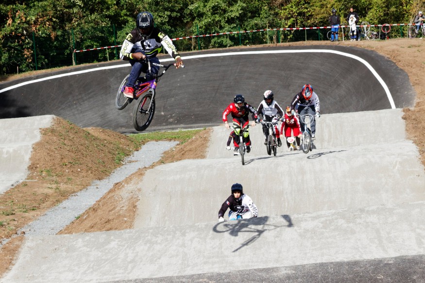 240 pilotes de BMX pour une manche de la Coupe d'Auvergne, dimanche, au bike park de Nerdre