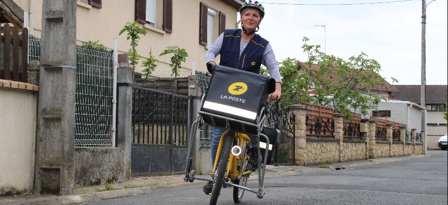 La Poste Recrutement Montluçon La Poste lance un plan contre les agressions canines dont sont victimes