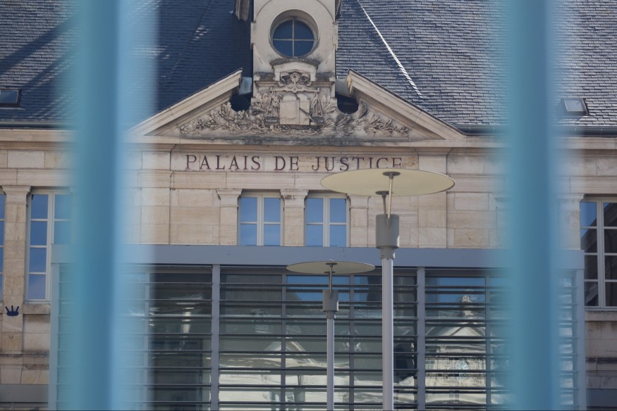 Un an de prison ferme pour l'auteur d'un vol avec violence dans un tabac-presse de Montluçon